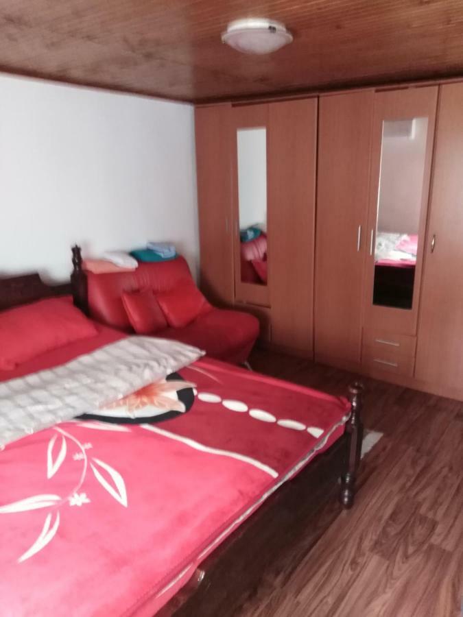 Apartmani Emil Podgorica Bagian luar foto